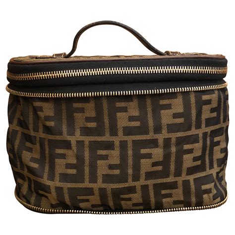 beauty case fendi prezzo|Fendi Cosmetic Bags for Women .